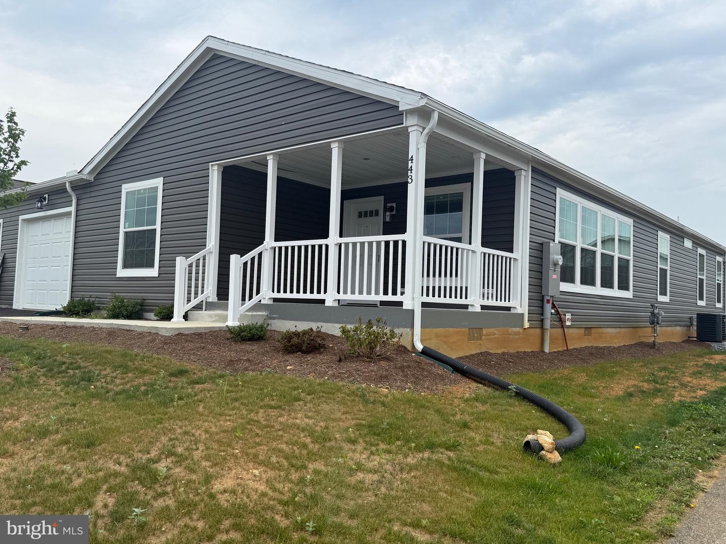 443 Eastwood Ln