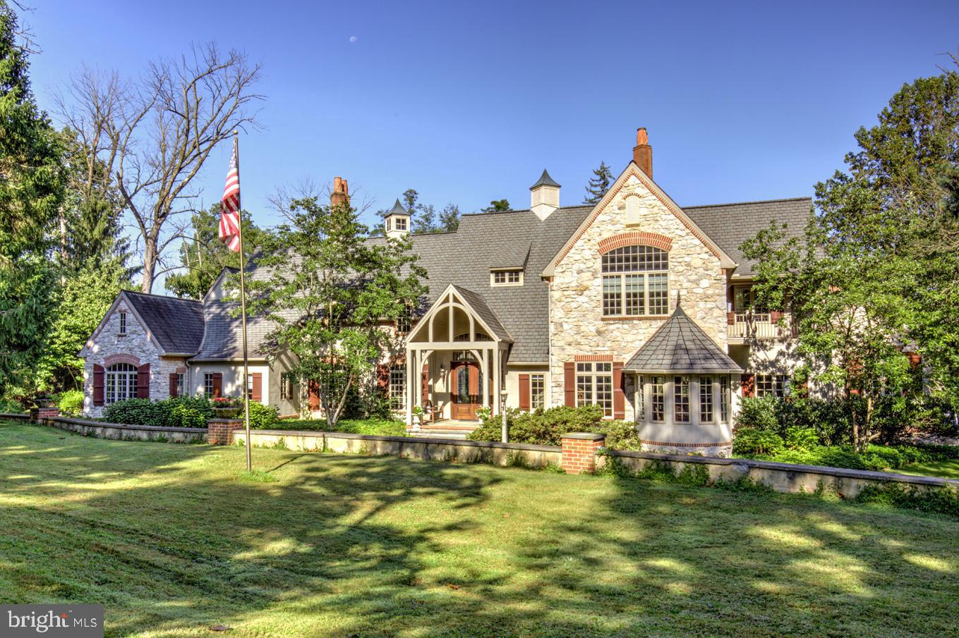 636 Bean Hill Road, Lancaster