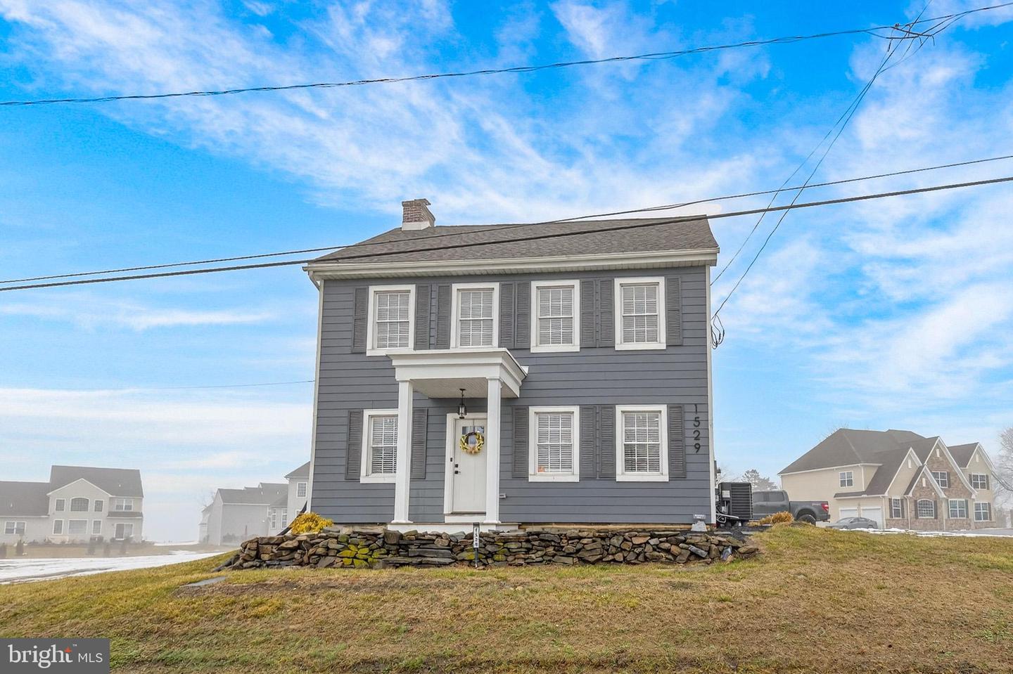 1529 Village Road, Strasburg
