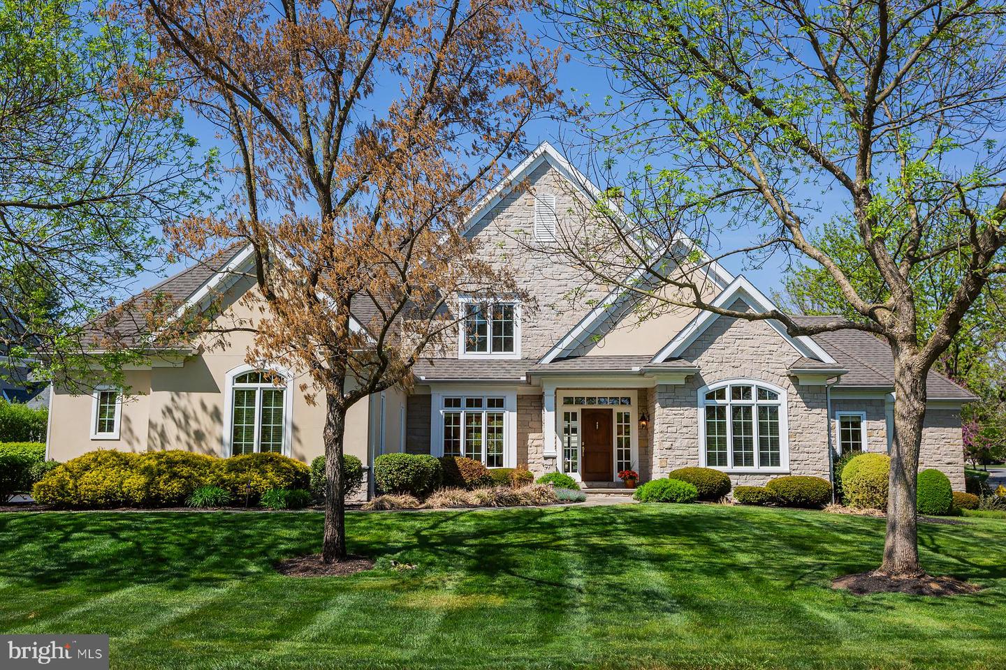 801 Greenside Drive, Lititz