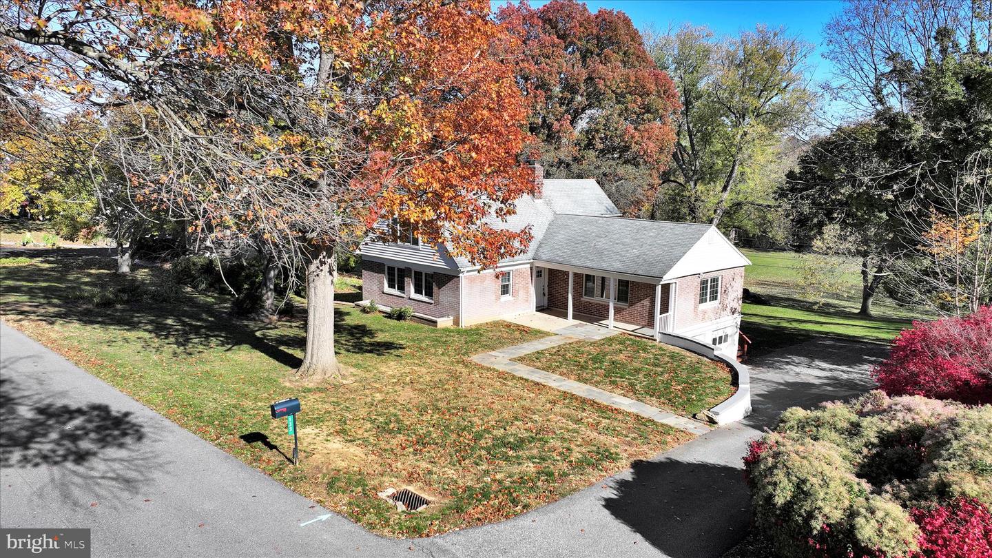 133 Conestoga Boulevard, Lancaster