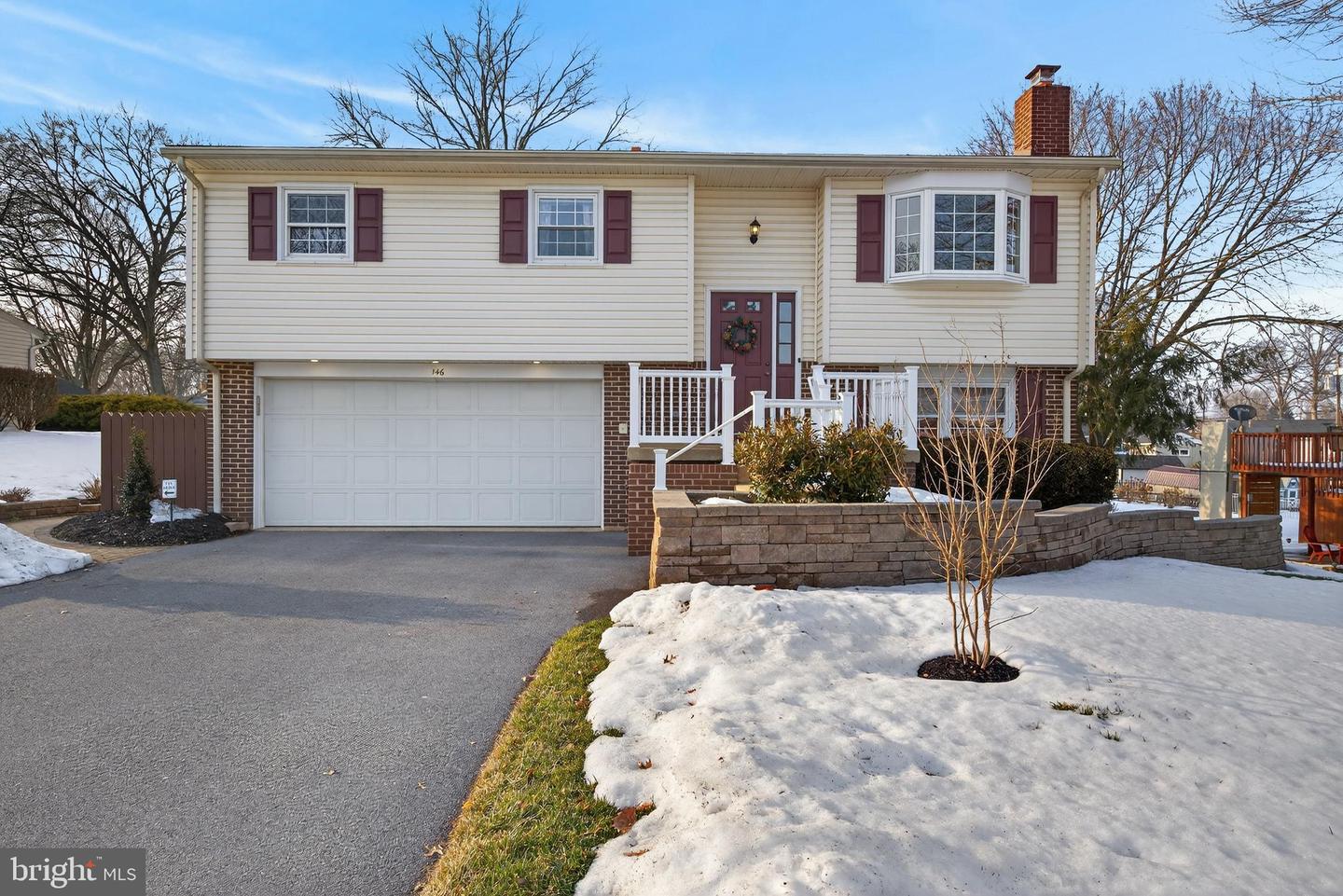 146 S Oak Street, Lititz