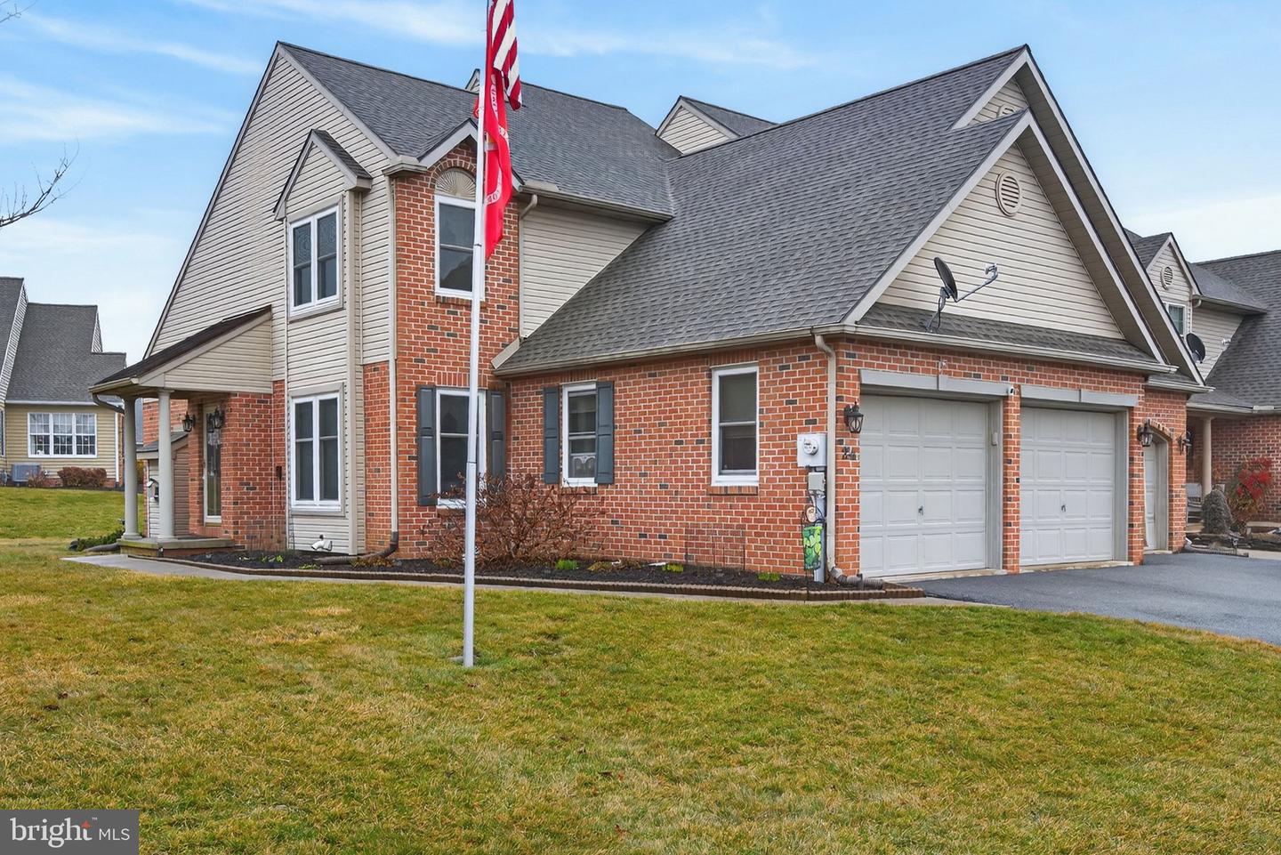 24 Spring Hill Lane, Mountville