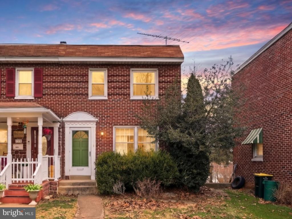 71 Hershey Avenue, Lancaster
