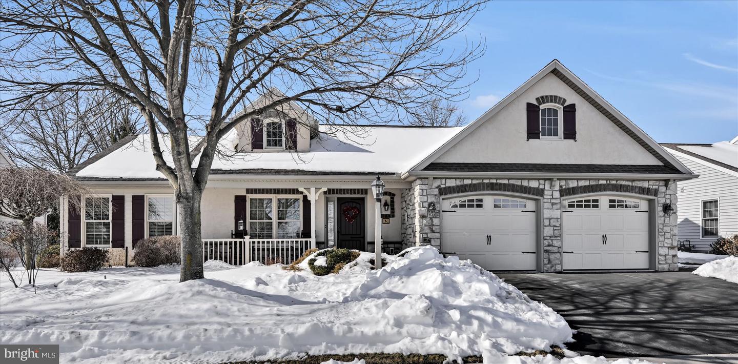820 Cambridge Drive, Manheim
