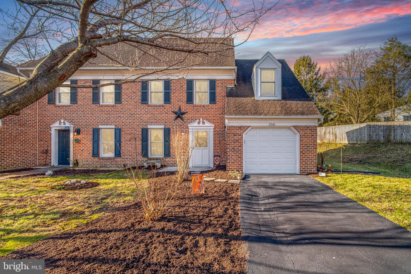 250 Huntington Drive, Mountville