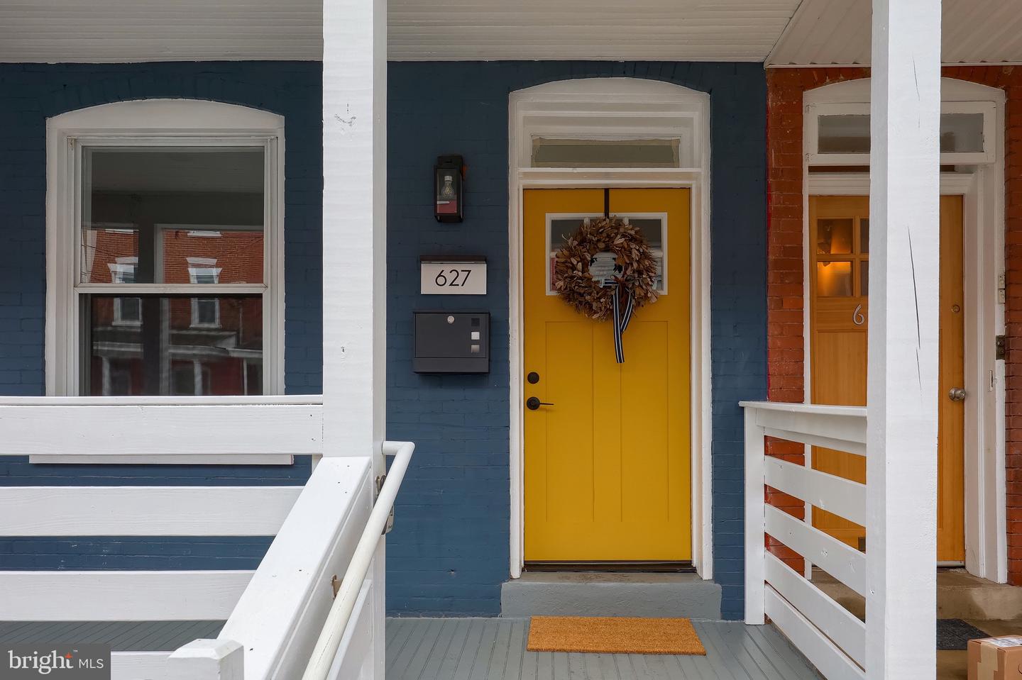 627 E Madison Street, Lancaster