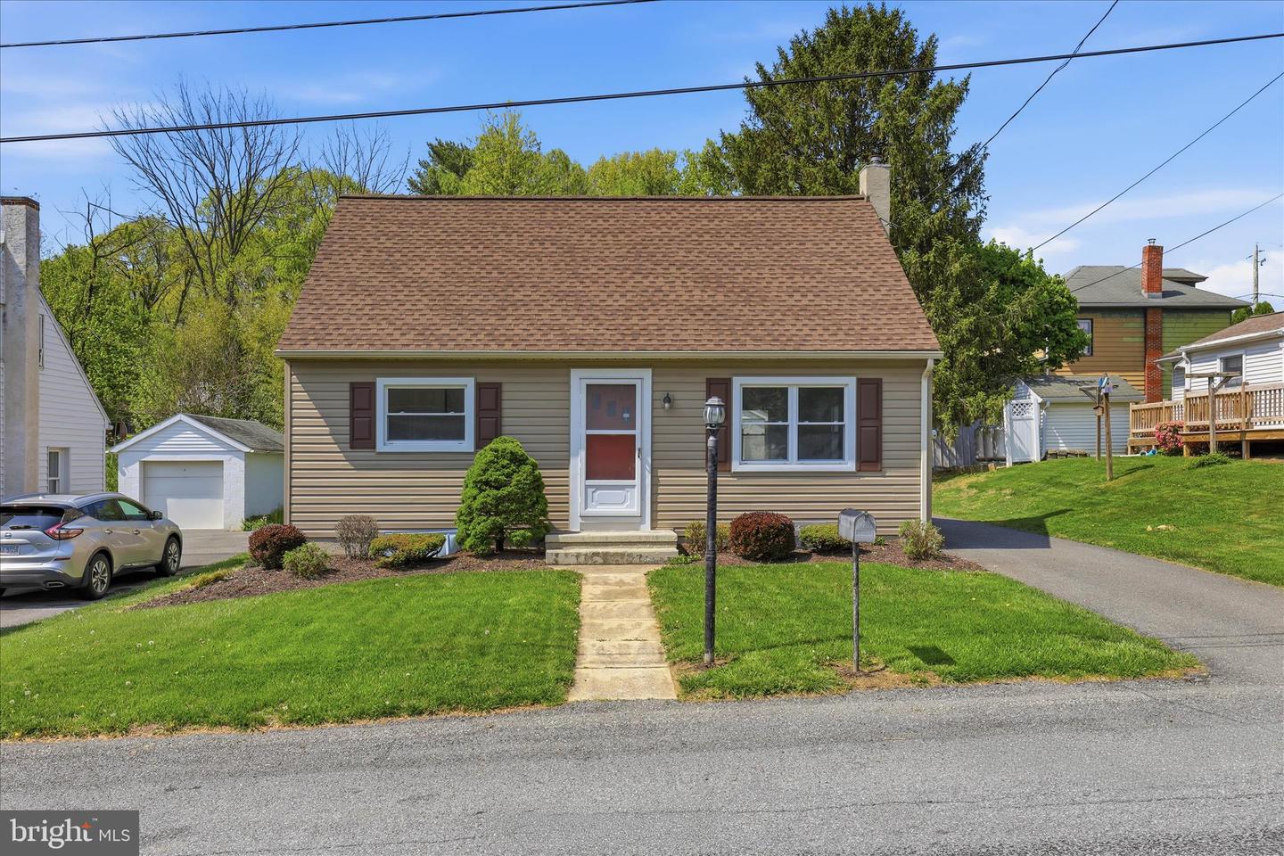 4 Red Bud Drive, Millersville