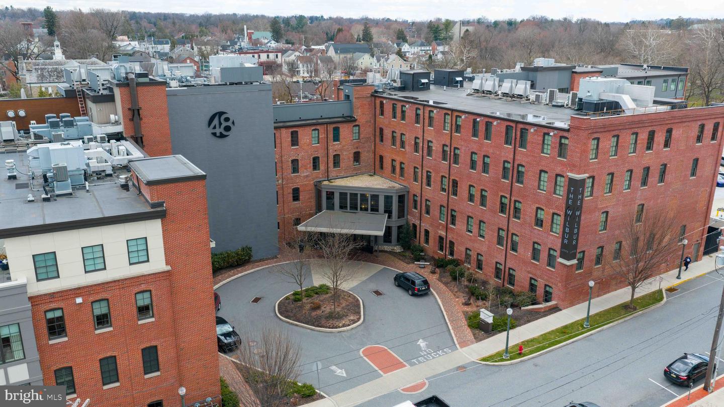 48 N Broad Street #205, Lititz