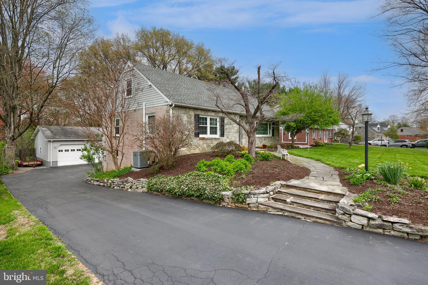 243 Primrose Avenue, Lancaster
