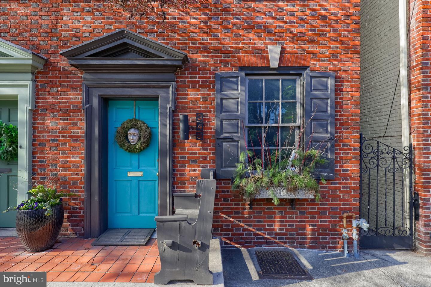 345 E Orange Street, Lancaster