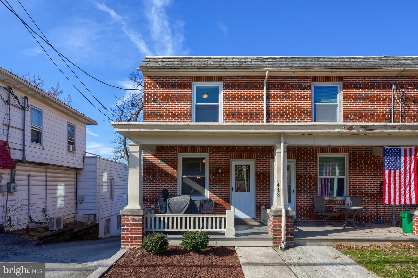 413 E Main Street, Ephrata