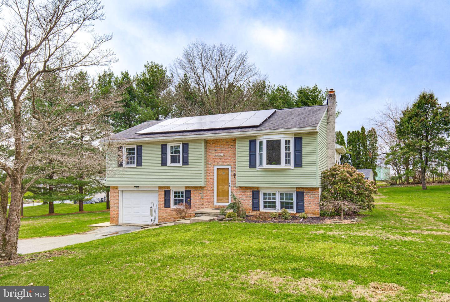 662 Bedington Circle, Manheim