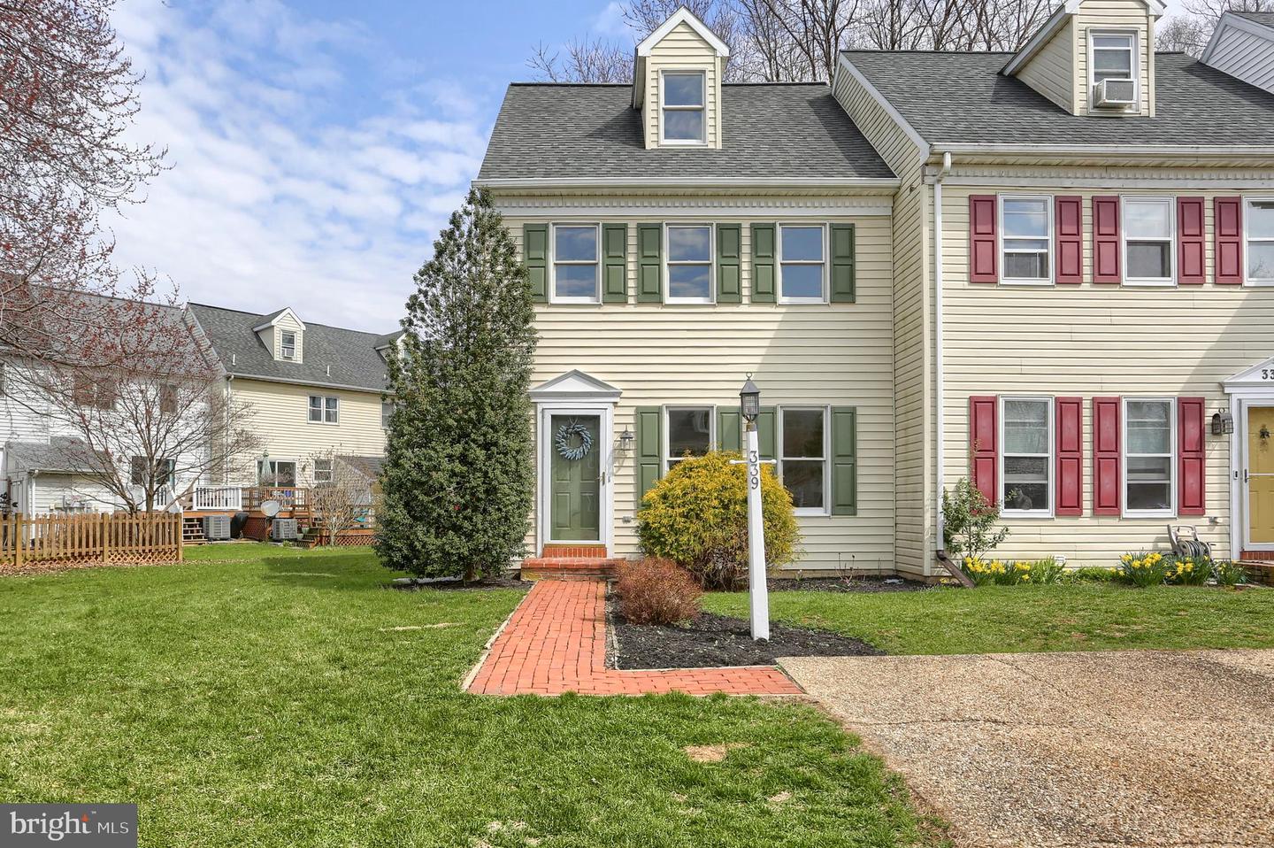 339 Cardinal Road, Lititz