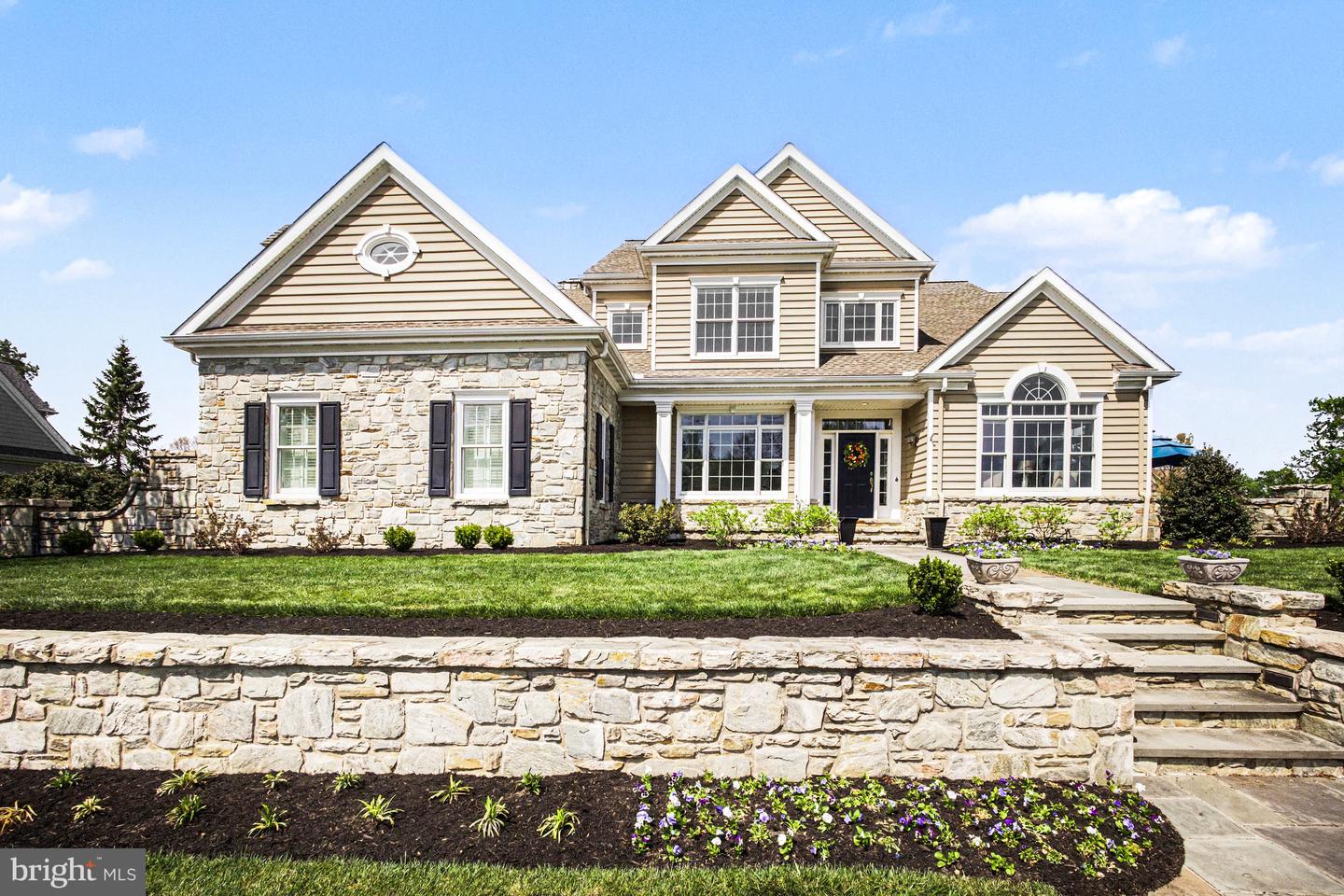 671 Bent Creek Drive