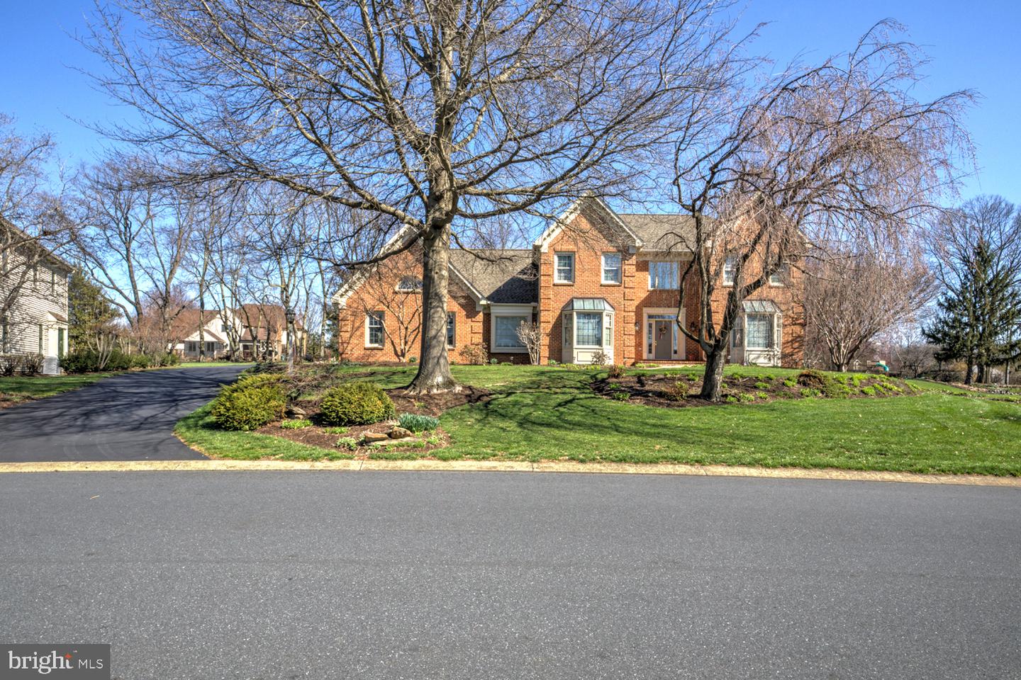 1021 Steeplechase Drive, Lancaster