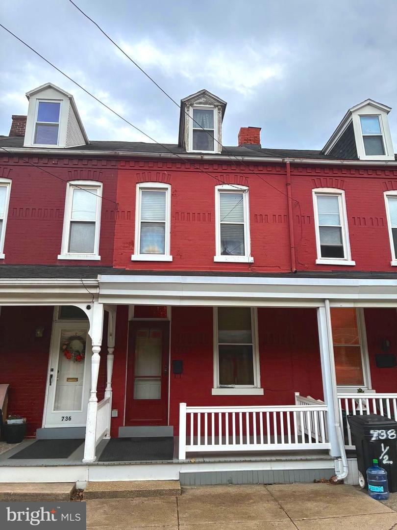 738 Marietta Avenue, Lancaster