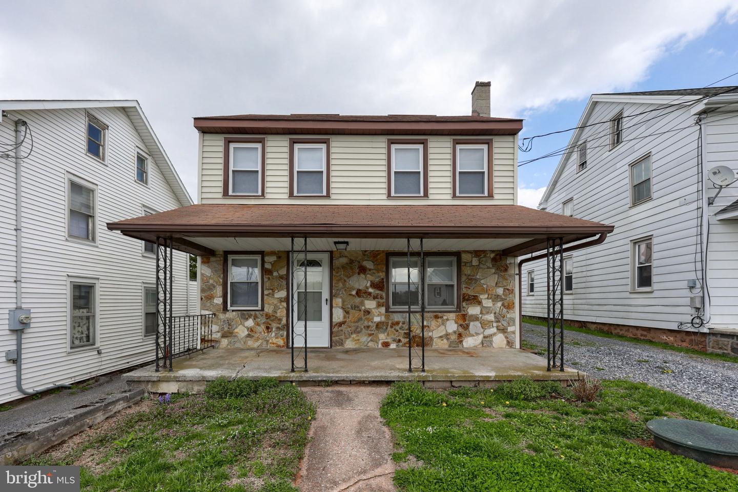 754 W Route 897, Reinholds