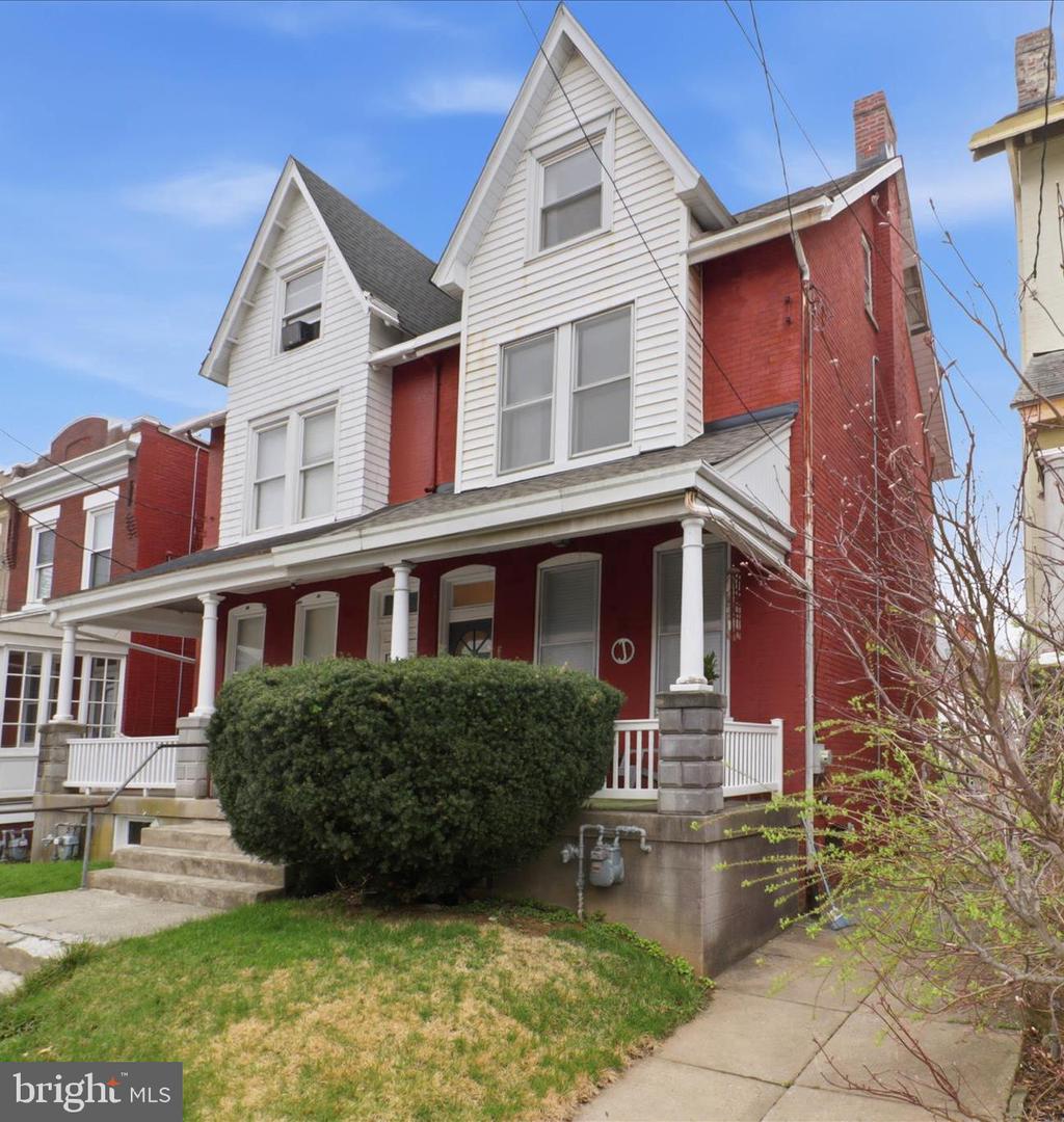 418 E Ross Street, Lancaster
