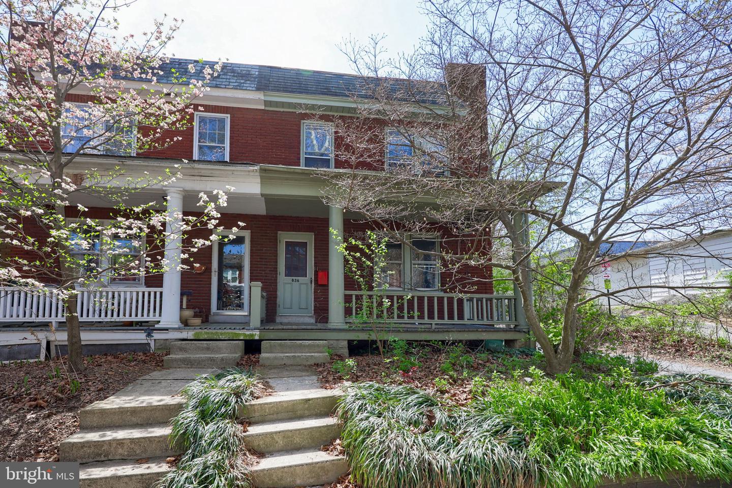 836 3rd Street, Lancaster