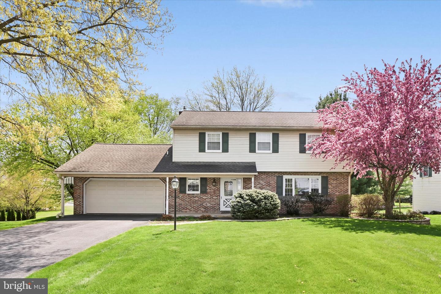 116 Pleasant View Drive, Lititz