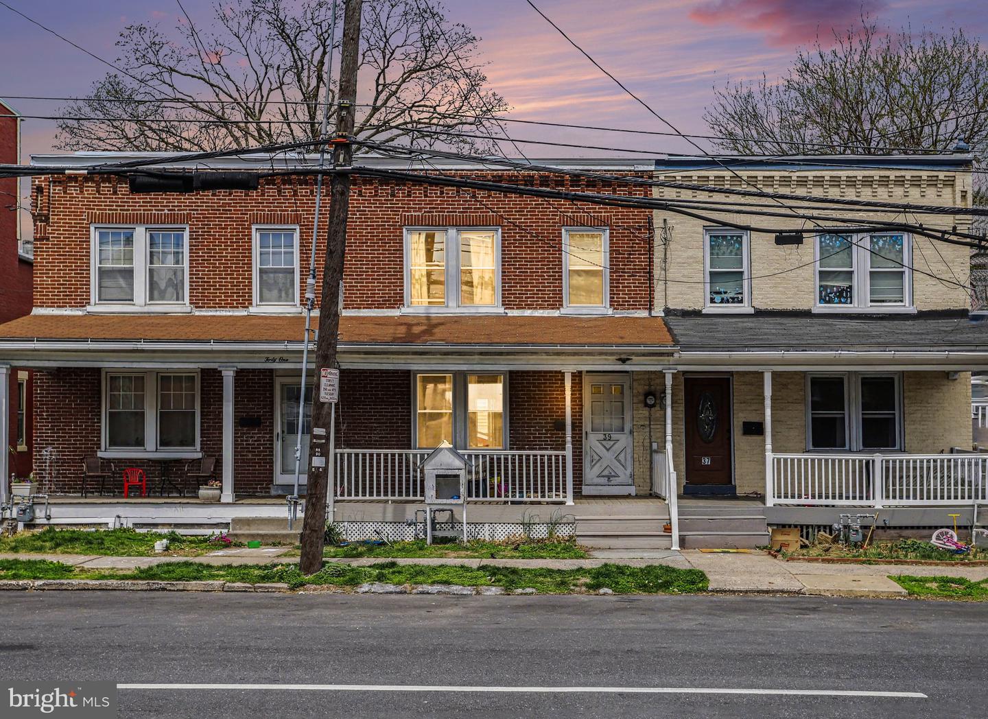 39 W Liberty Street, Lancaster
