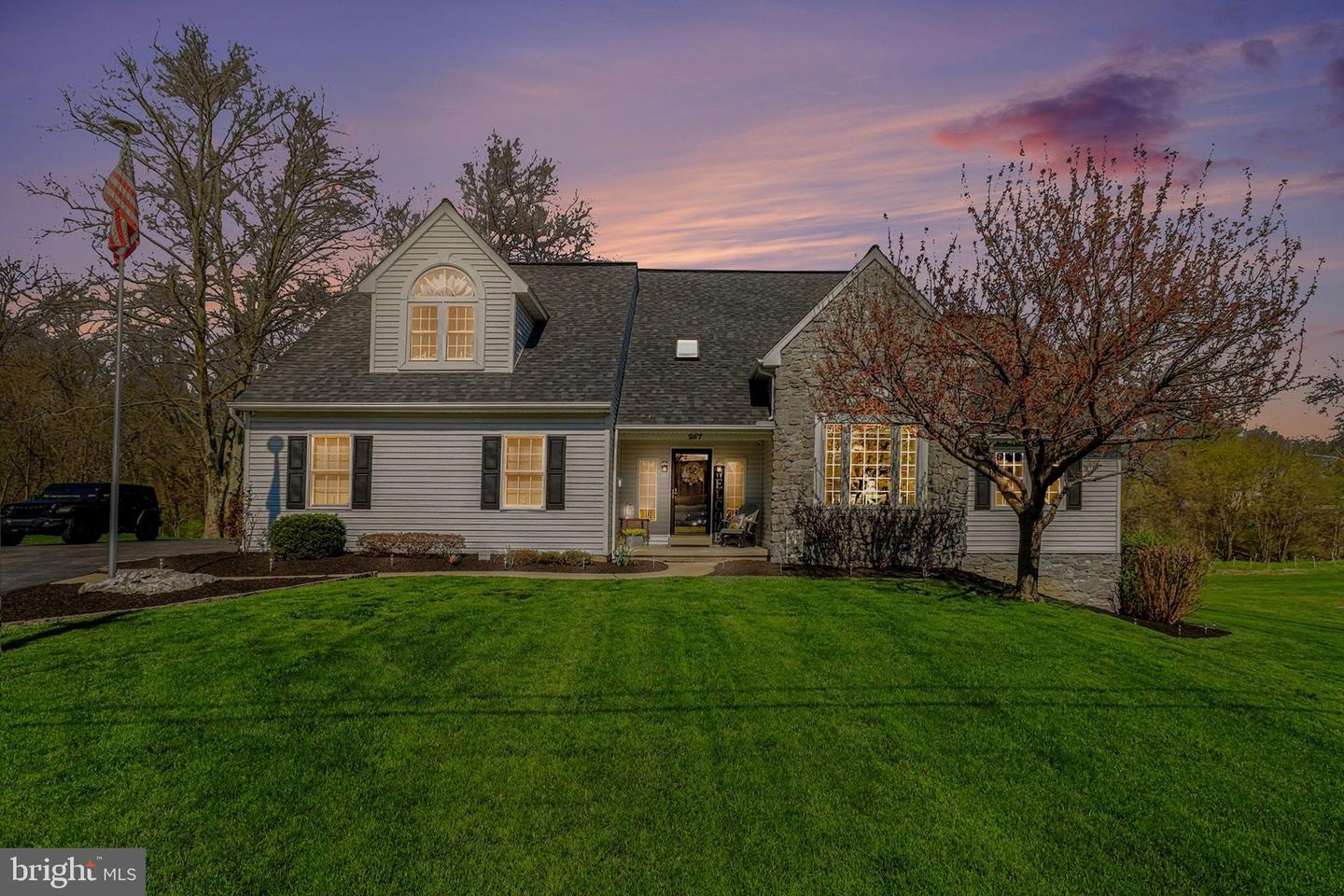 257 Park Avenue, Mount Joy