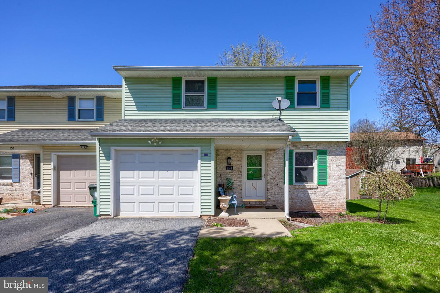 154 Julie Ann Court, Ephrata