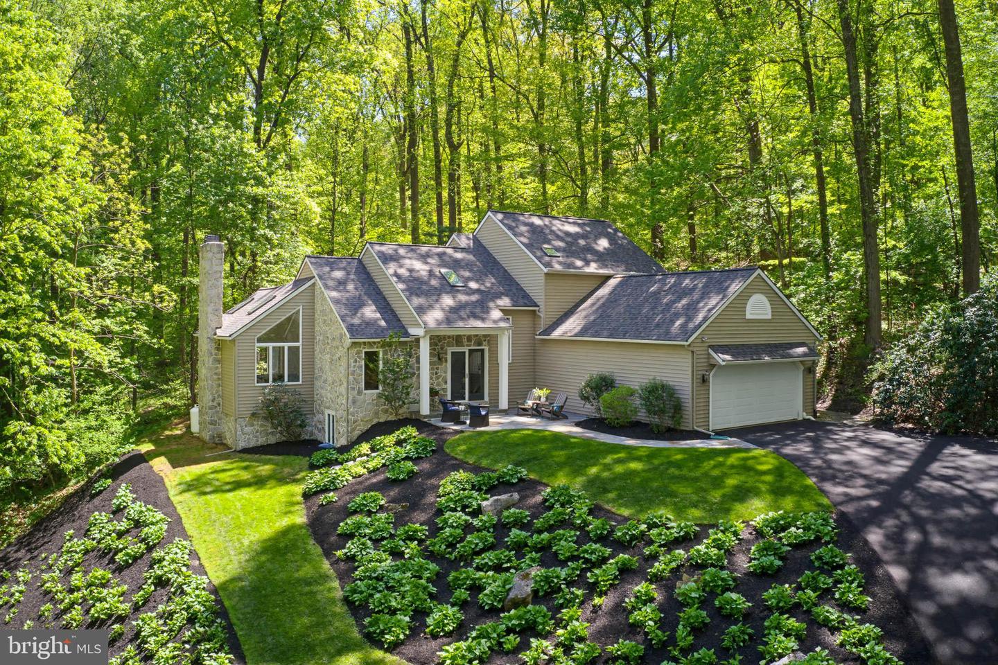 2640 Spring Valley Road, Lancaster
