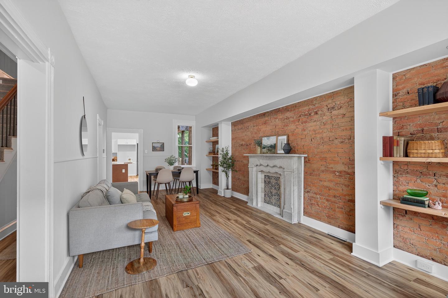 623 E Chestnut Street, Lancaster