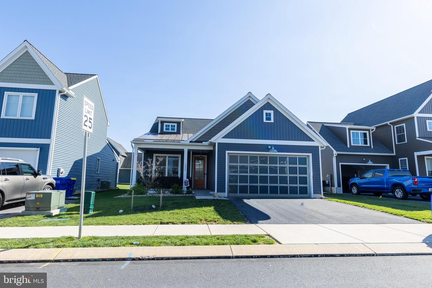 1404 Barrington Drive, Mount Joy