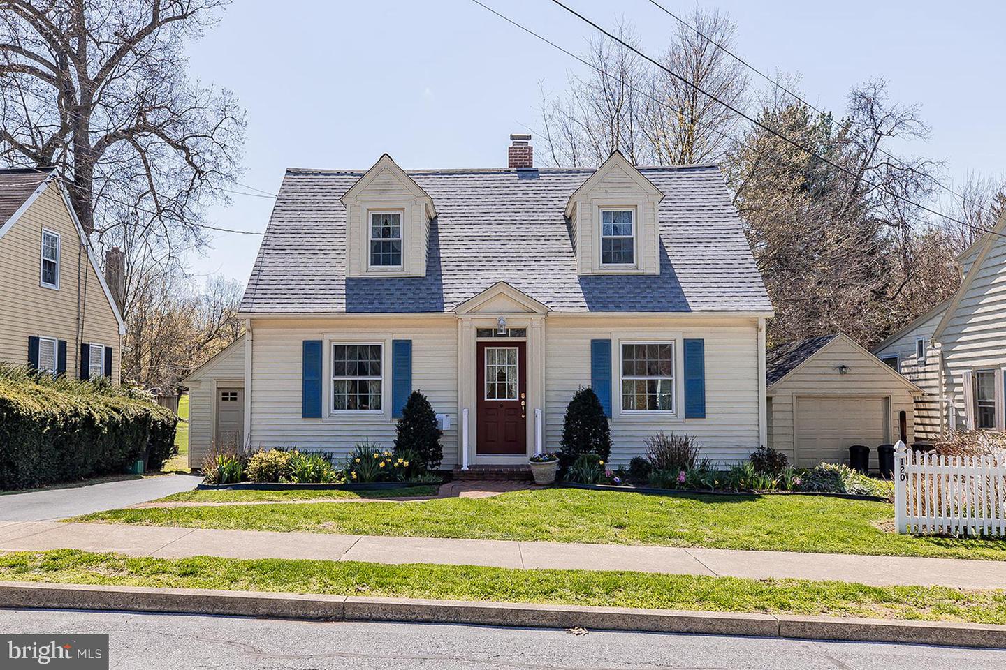 120 W Third Avenue, Lititz