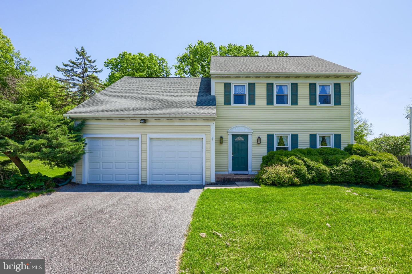1037 Signal Hill Lane, Lancaster