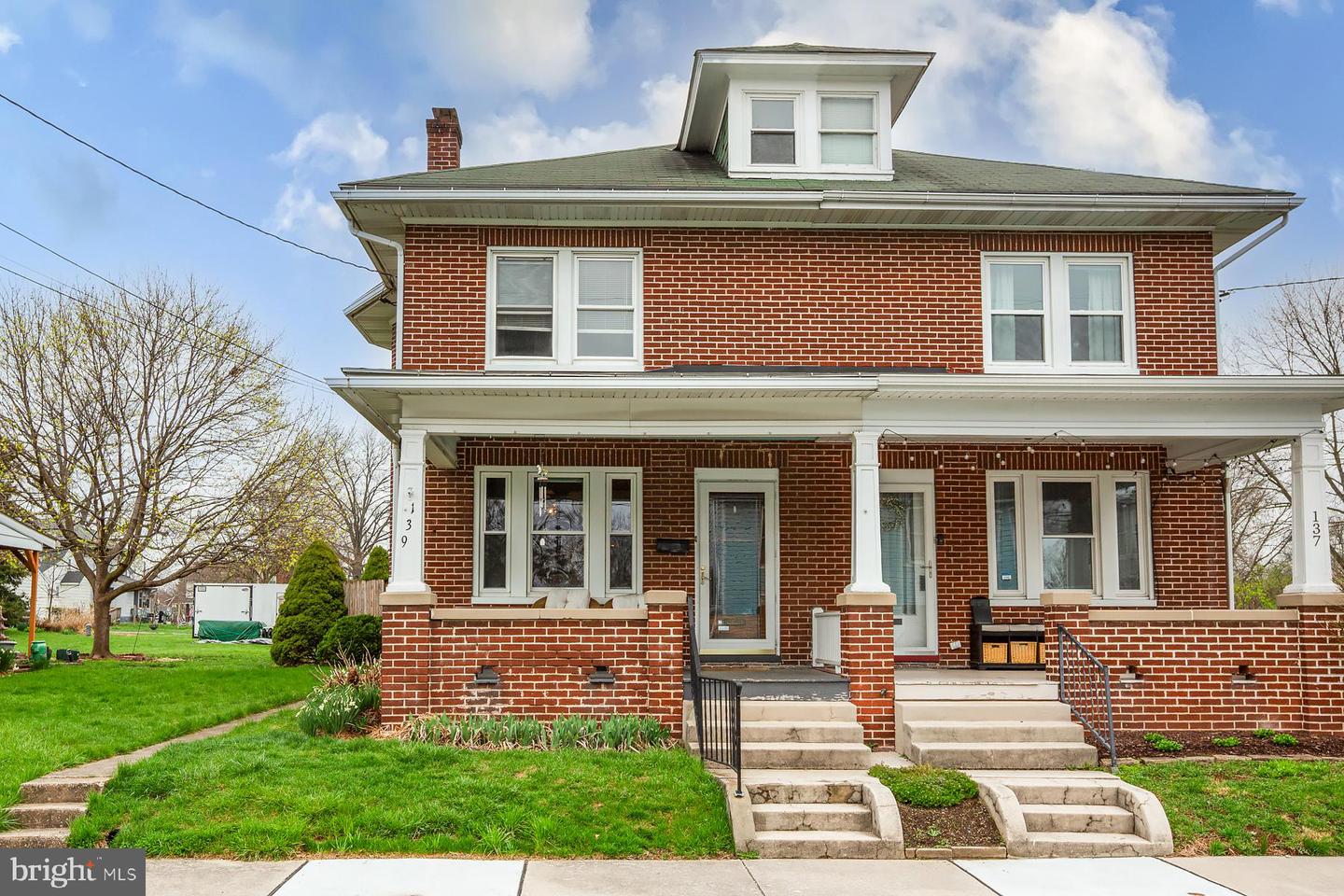 139 N Hanover Street, Elizabethtown