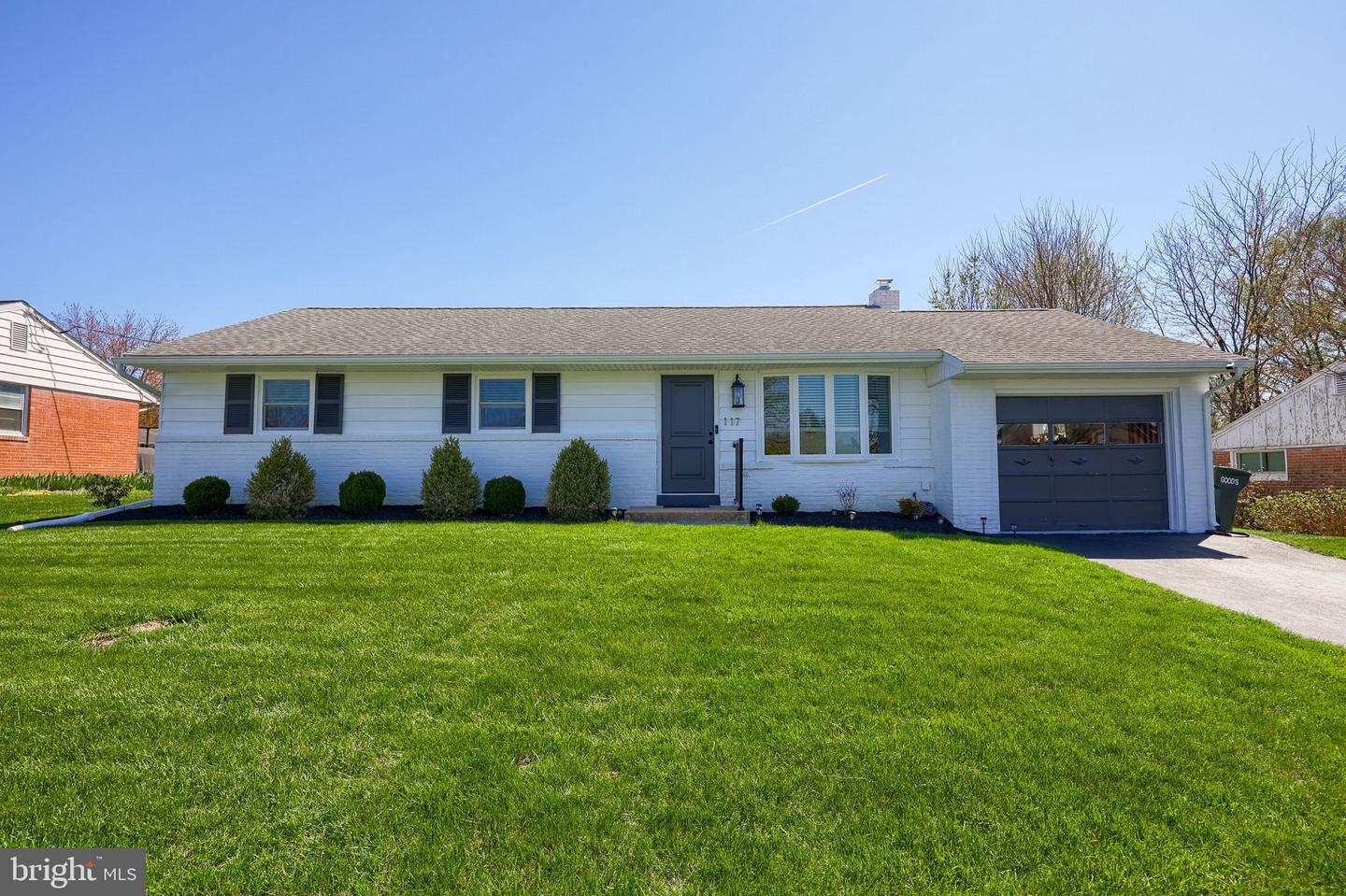 117 Whitney Road, Lancaster