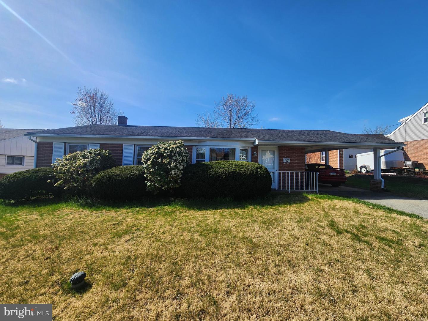 1736 Heritage Avenue, Lancaster