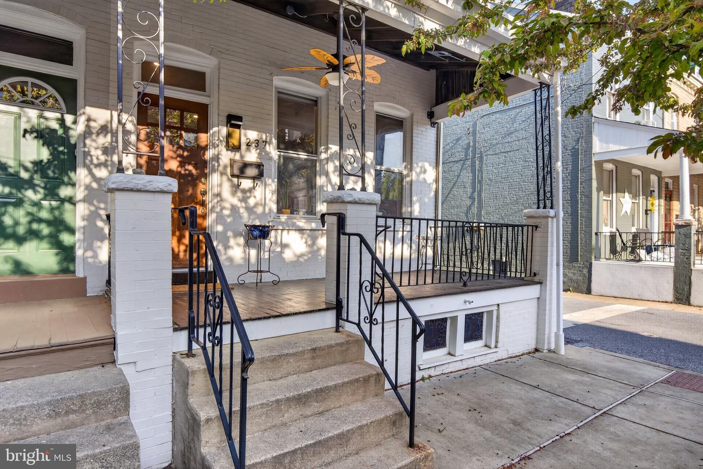 237 Elm Street, Lancaster