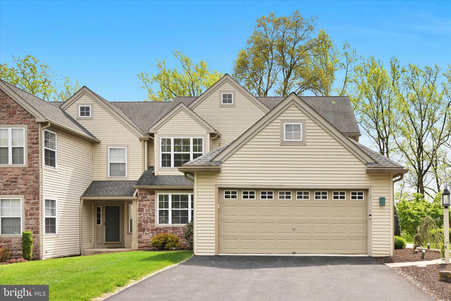 115 Hawk Valley Lane, Denver