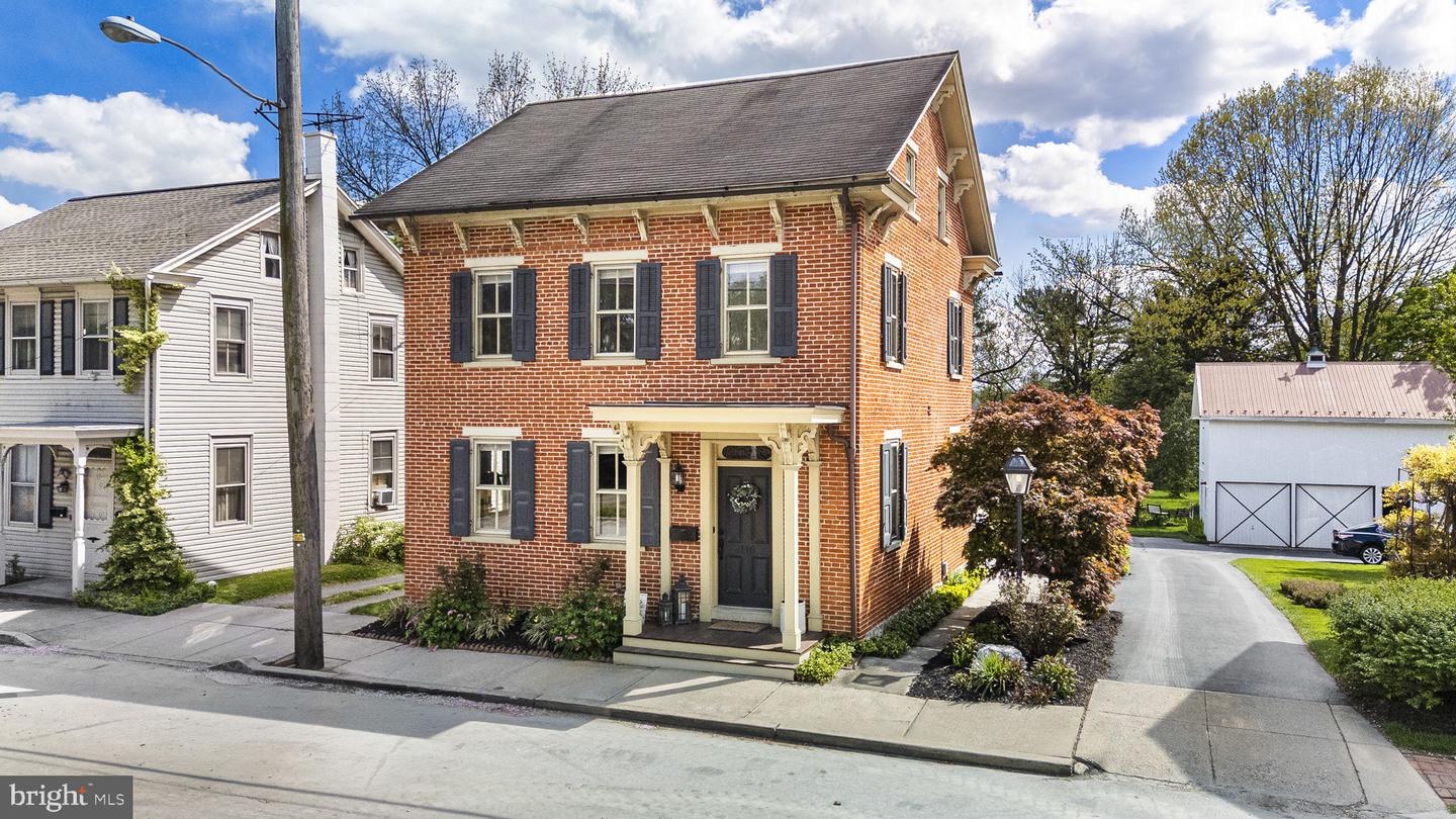 116 E Main Street, Strasburg