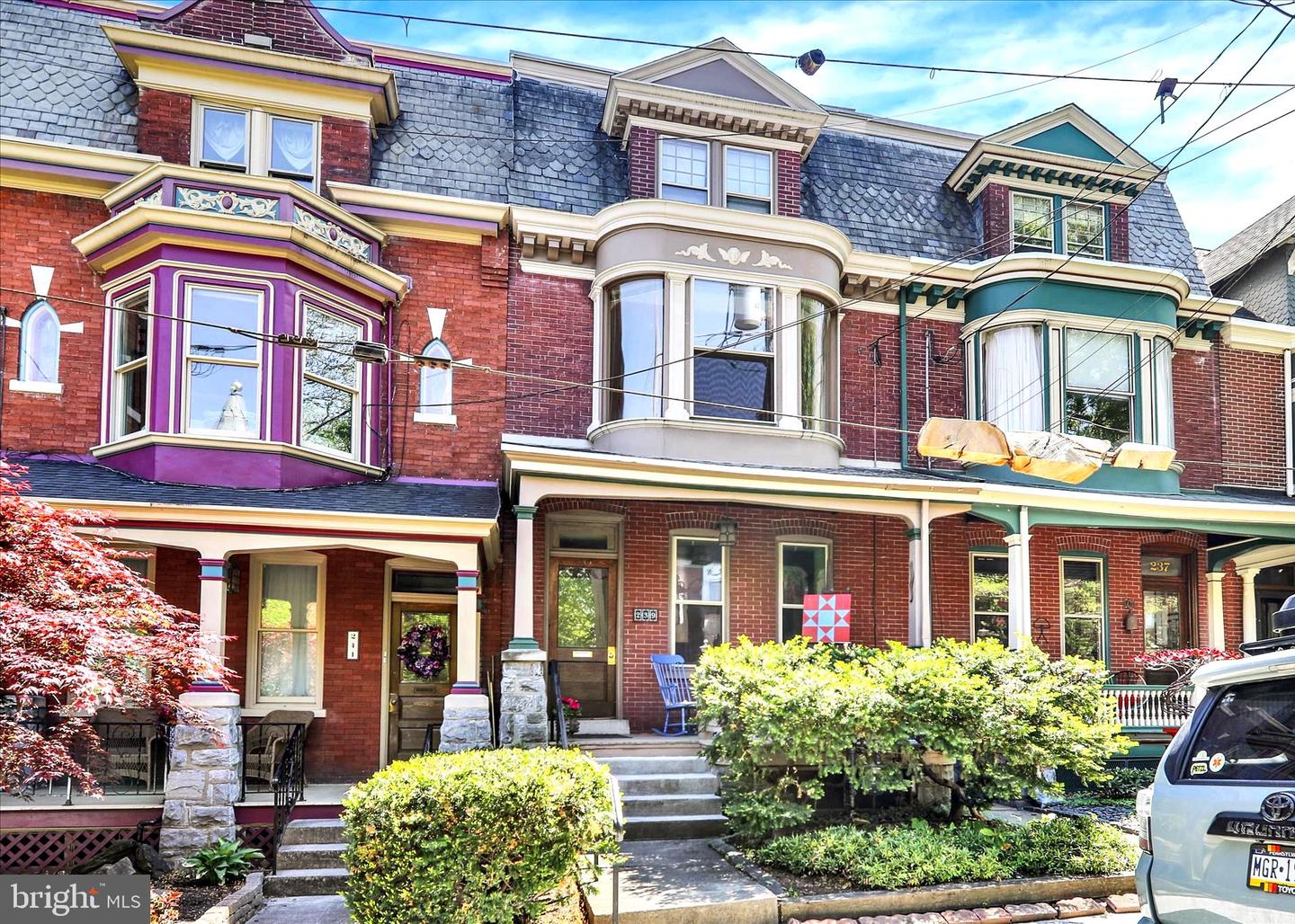 239 Lancaster Avenue, Lancaster