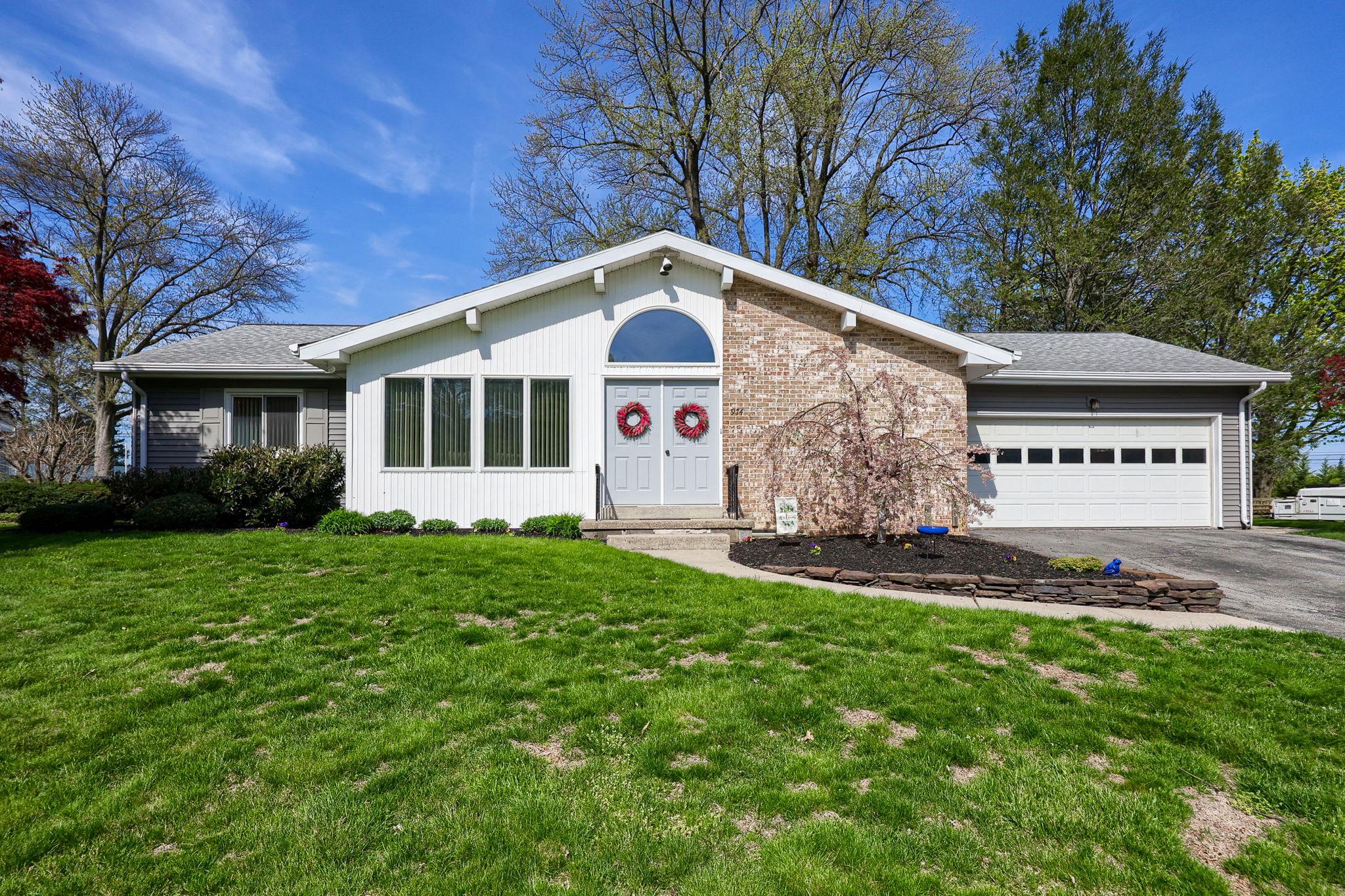 974 Hermosa Avenue, Lancaster