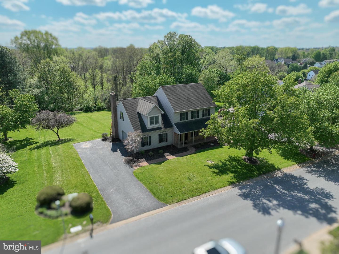 344 W Charlotte Street, Millersville