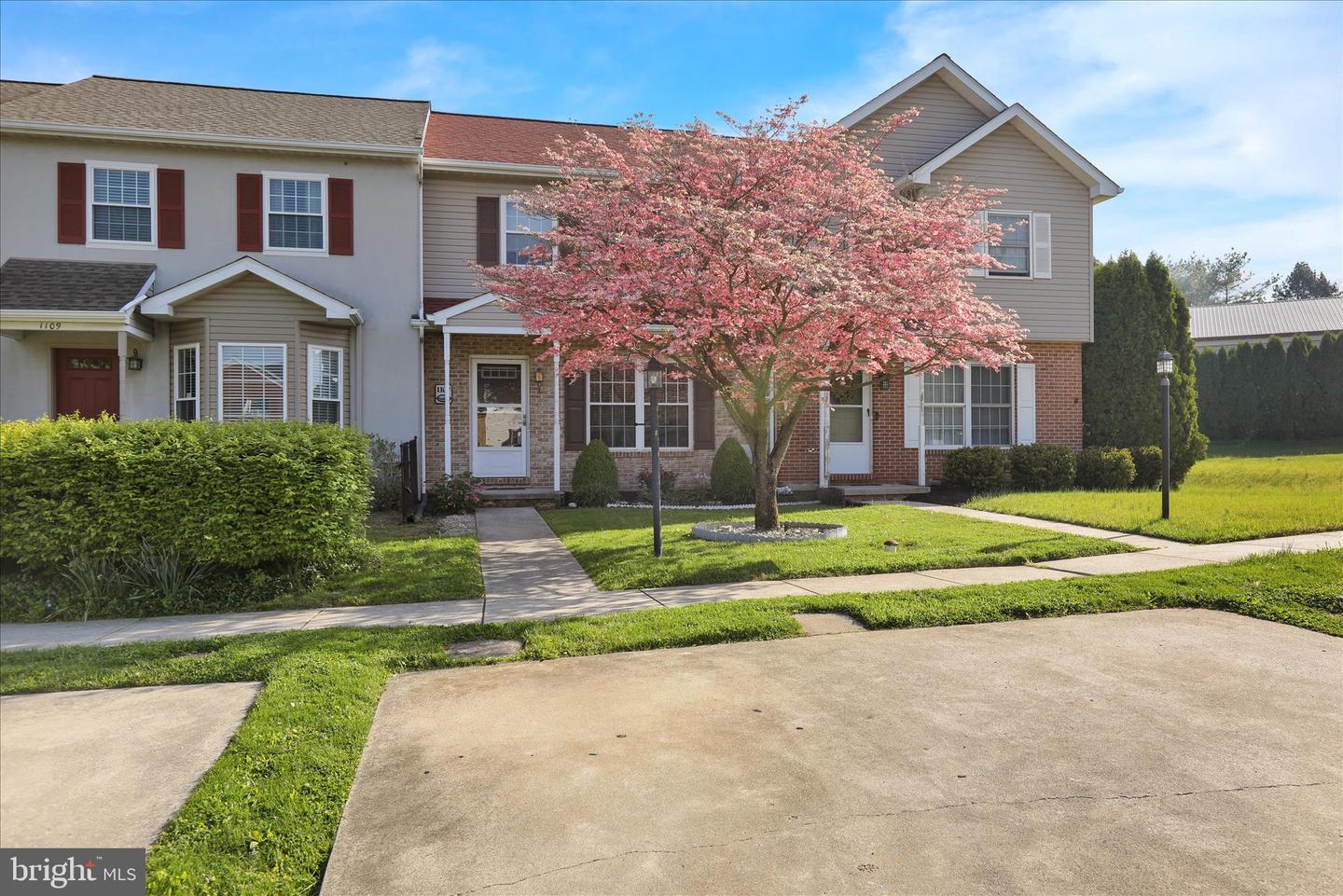 1107 Hampden Drive, Strasburg