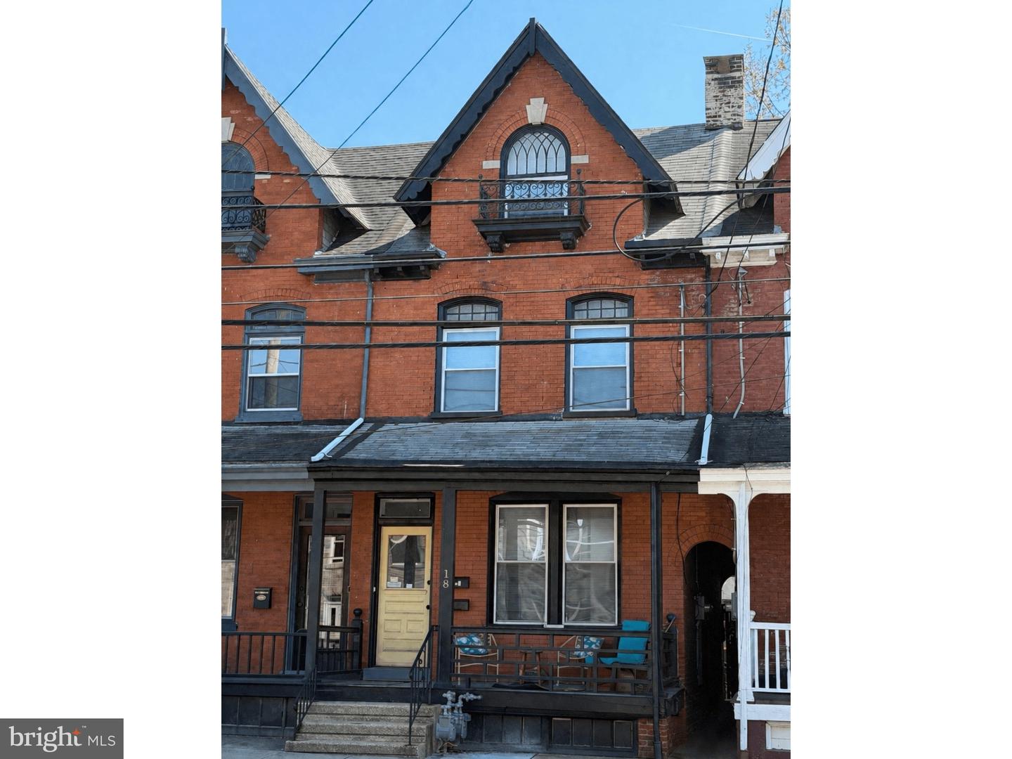 18 W Liberty Street