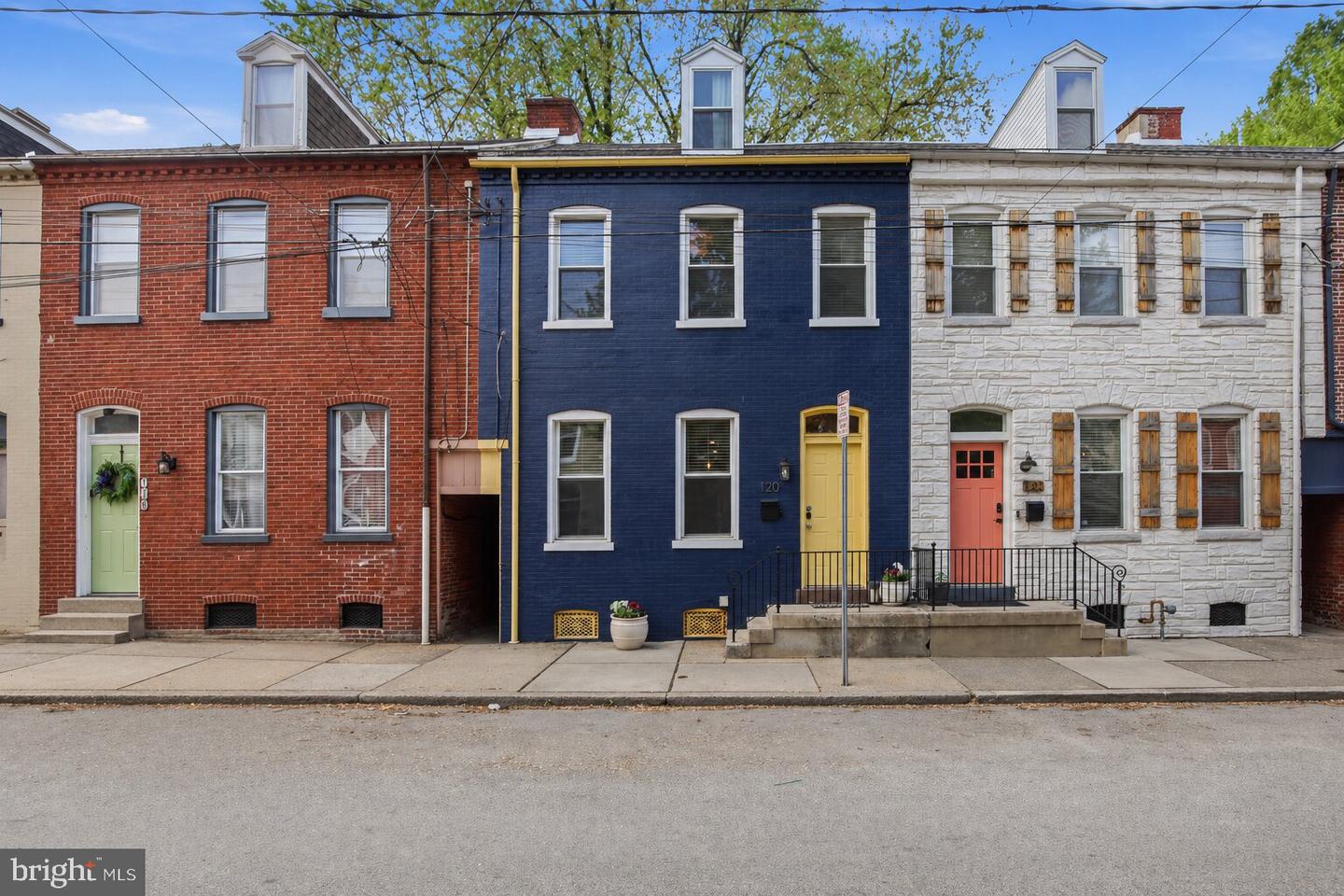 120 Nevin Street, Lancaster