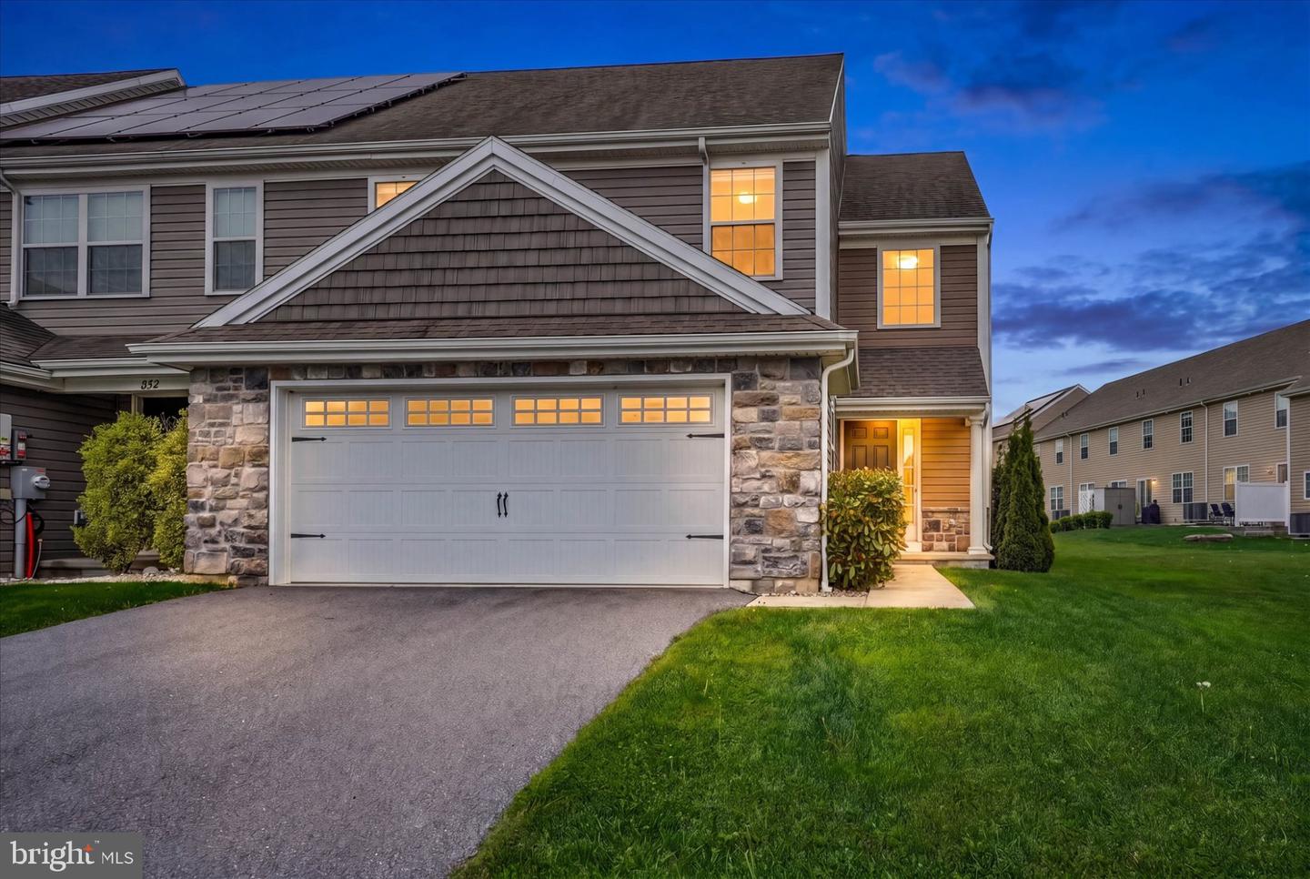 340 Cedar Hollow, Manheim