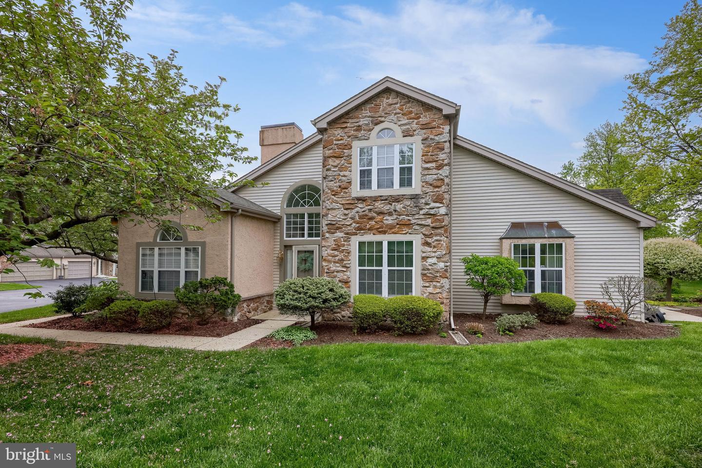 128 Greenview Drive