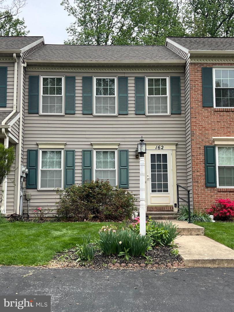 162 Old Hershey Road, Elizabethtown
