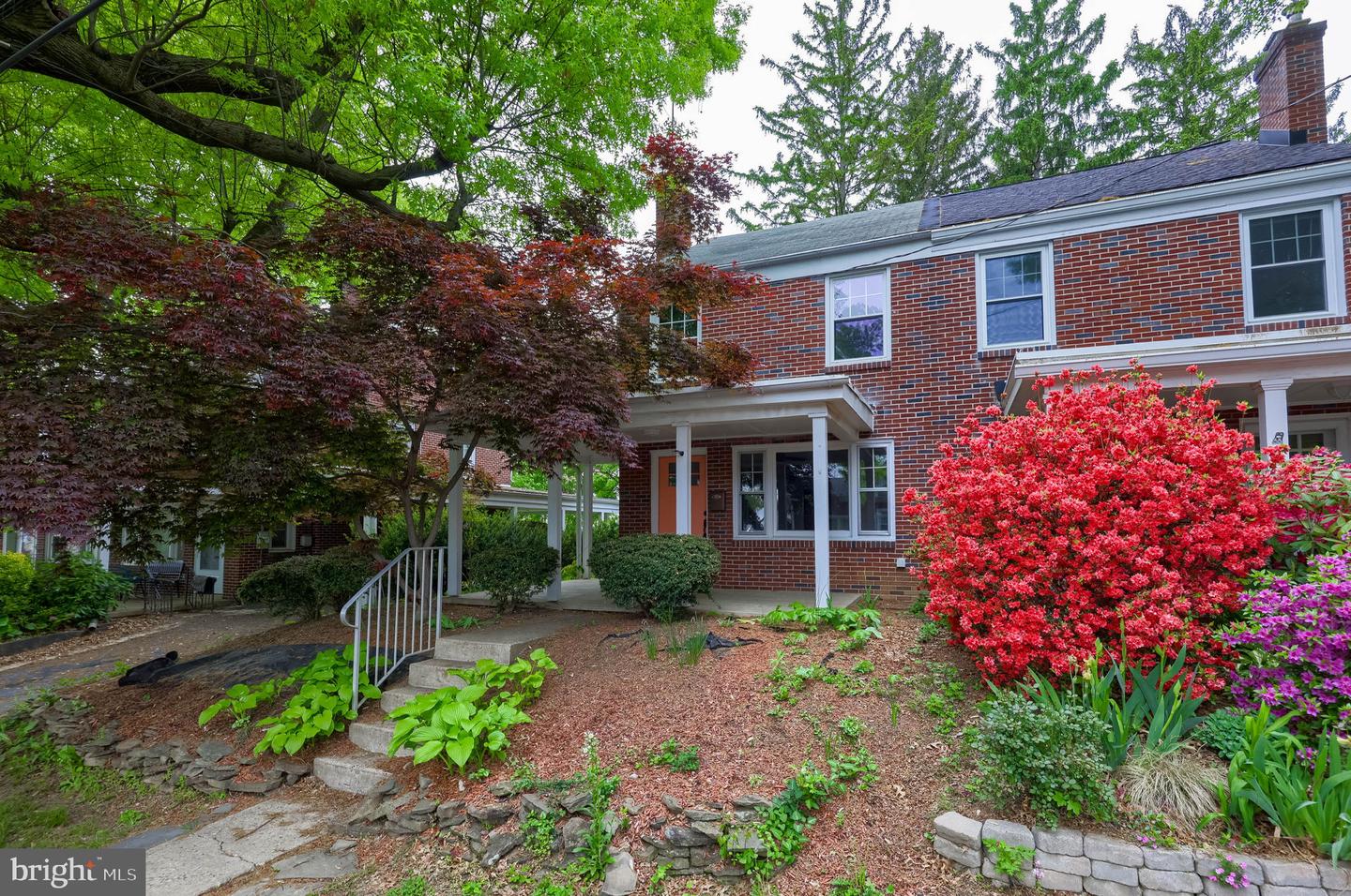 1003 Maple Avenue, Lancaster