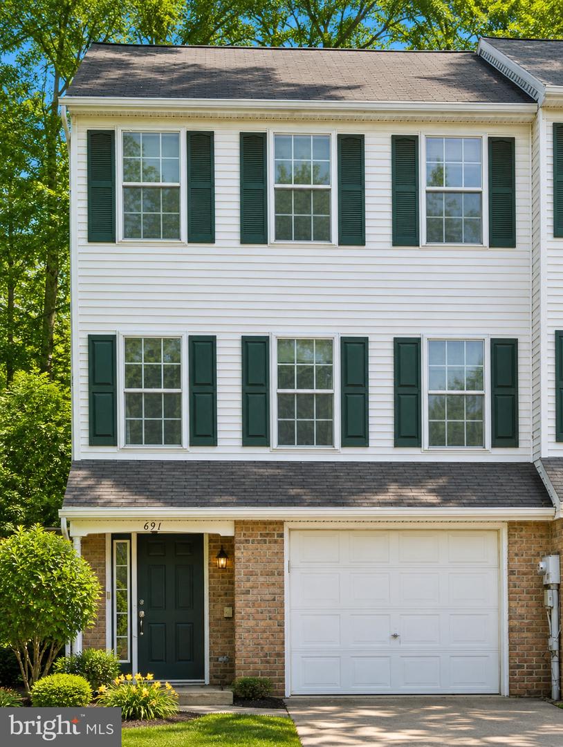691 Rockwood Drive, Elizabethtown